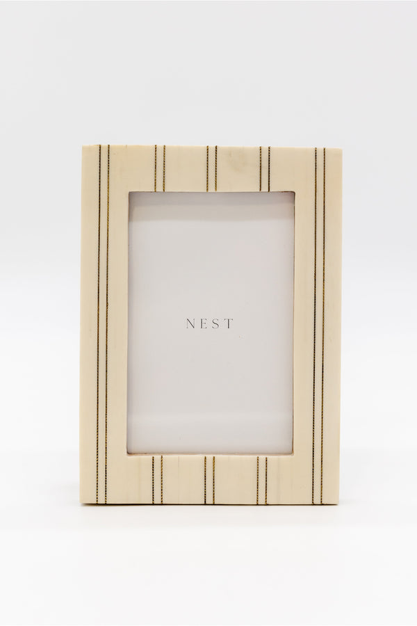 30x30 Rustic Frame – The Neutral Nest