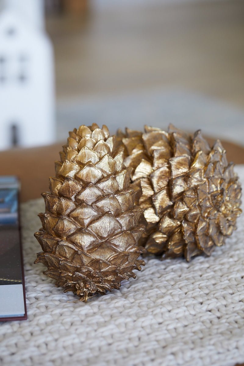 Golden Pinecone Decor