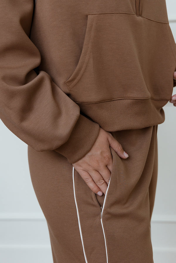 Lila Mocha Sweatpants