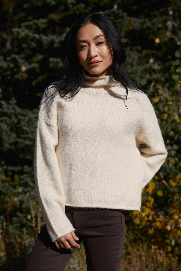 Luna Cream Sweater