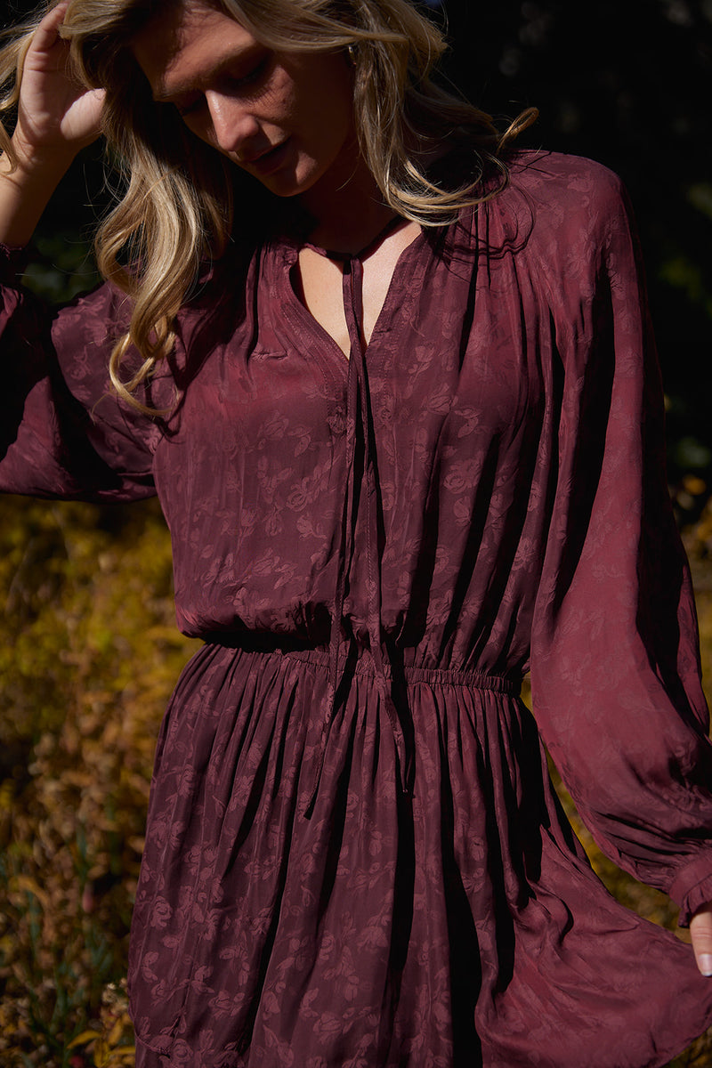 Kaylee Midi Dress in Wine