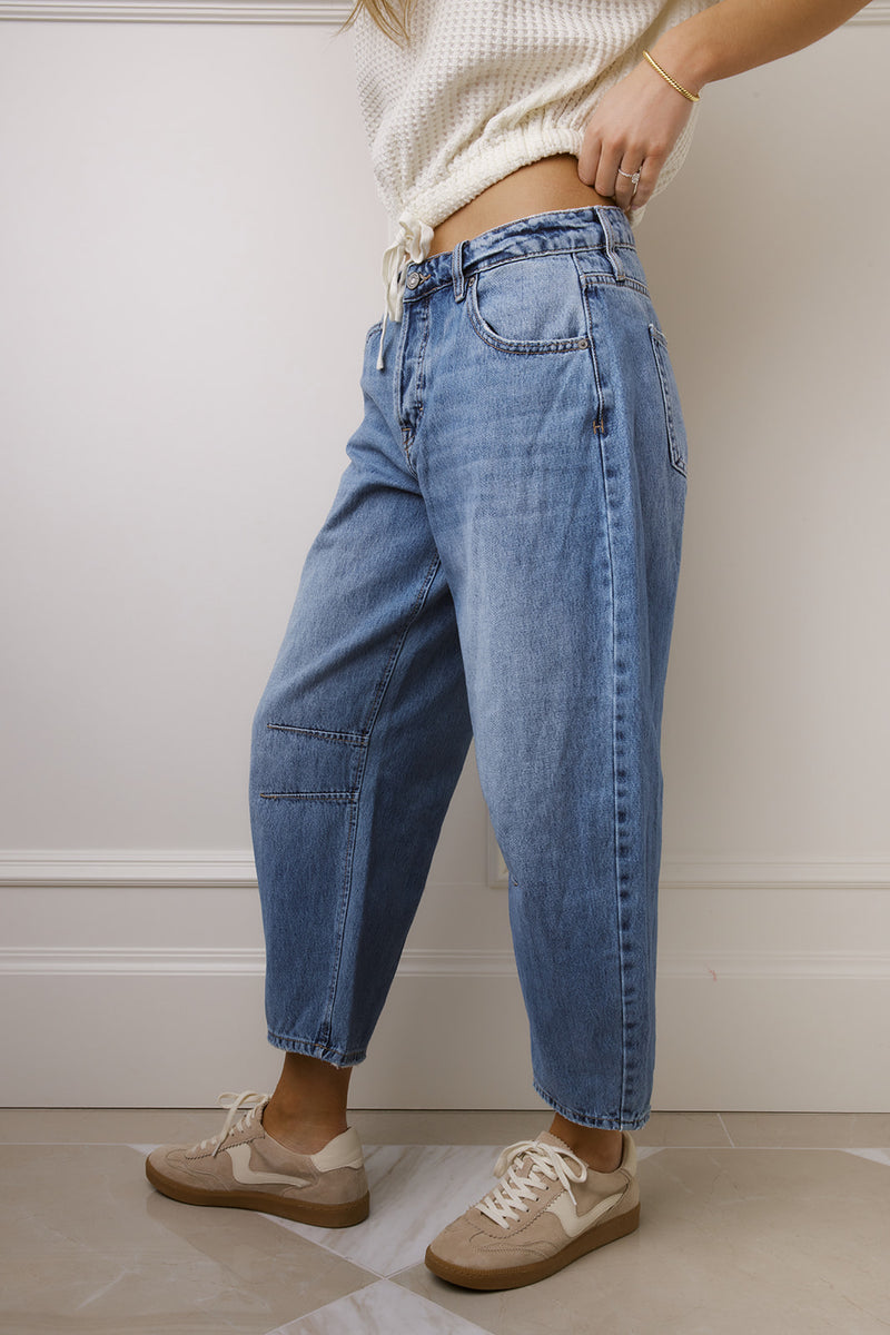 Sammie Medium Wash Barrel Jeans