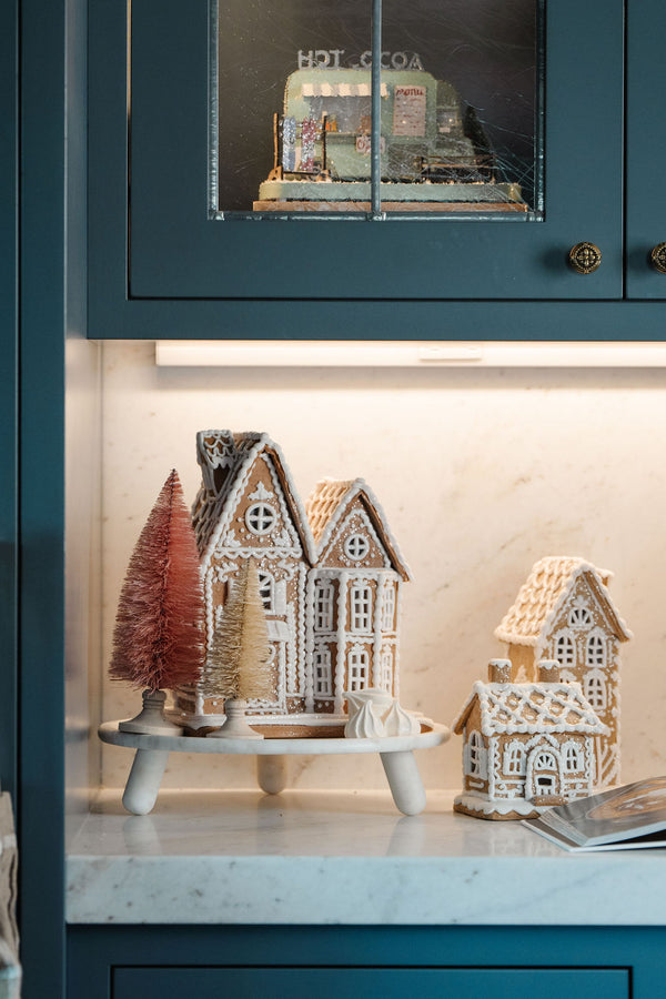 Lighted Gingerbread House