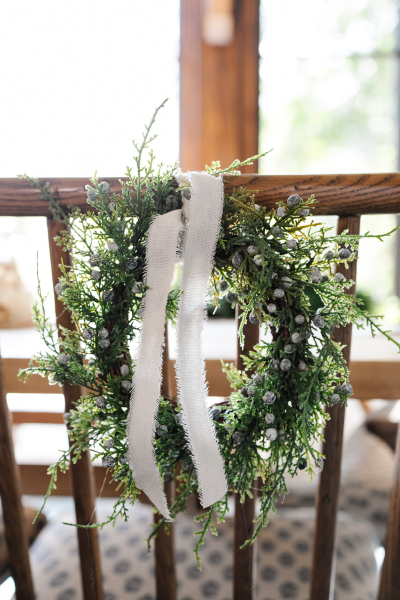 Juniper & Berry Accent Wreath