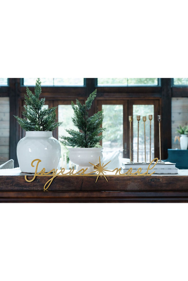 Joyeux Noel Mantlepiece