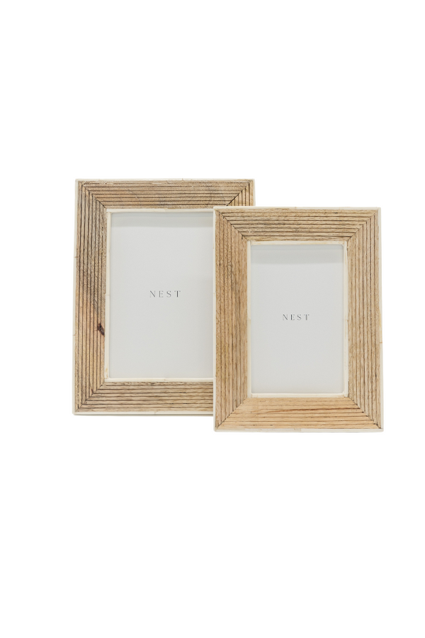 Ribbed Mango Wood Frame with Bone Border