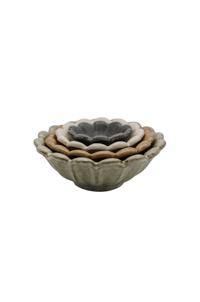 Scalloped Flower Bowl