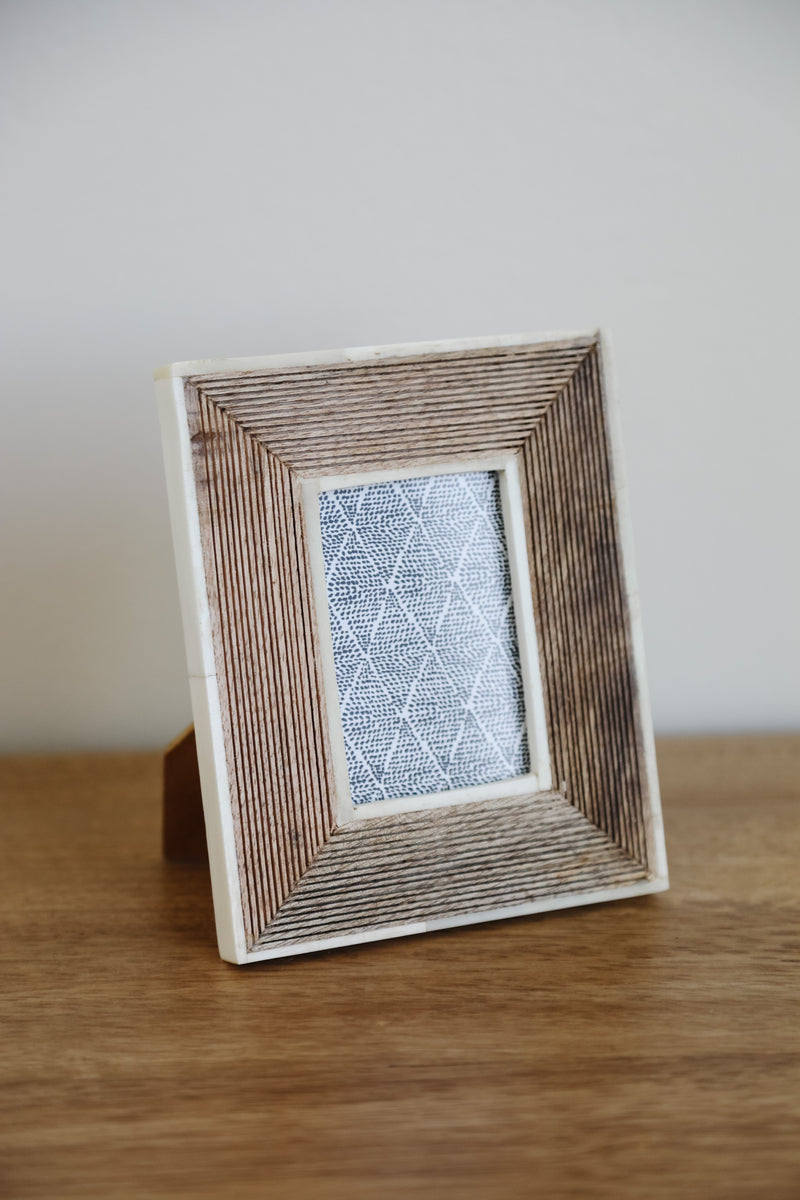 Wood Ribbed Picture Frame