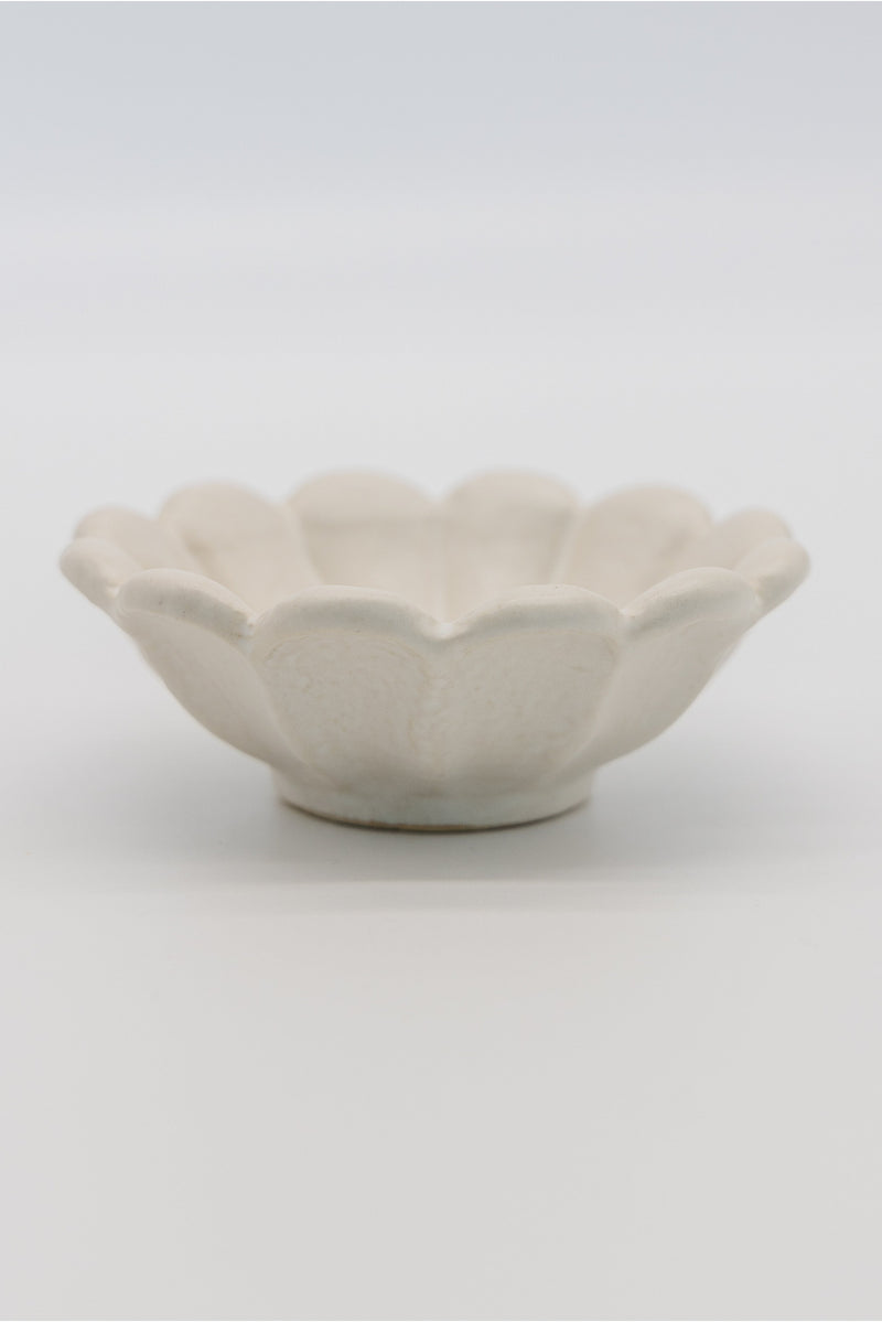 Scalloped Flower Bowl