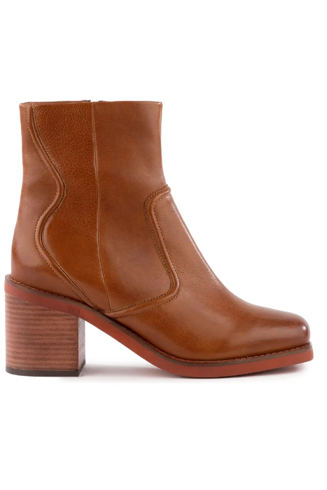 Seychelles Delicacy Leather Boot in Tan